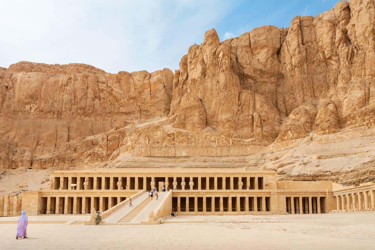Experience Egypt: From Pyramids to Nile Adventures