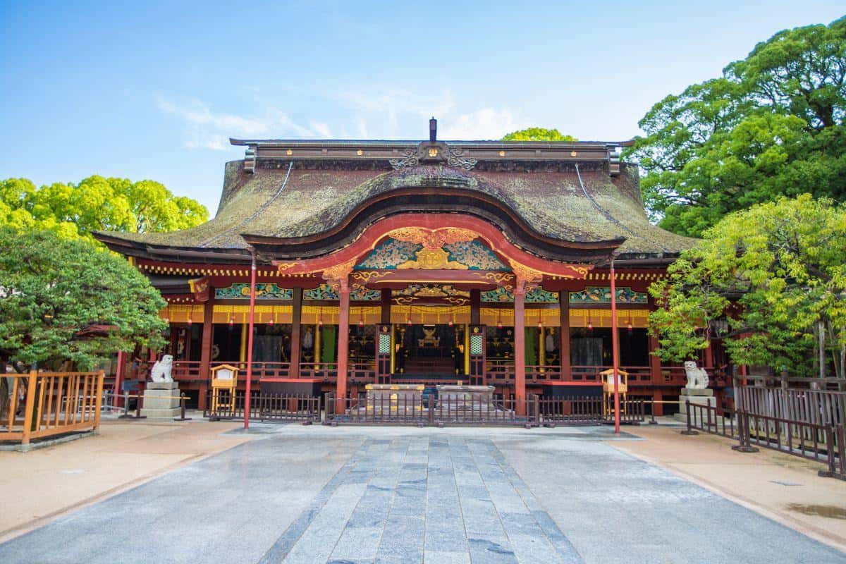 Fukuoka Travel Guide: Food, Culture & Kyushu Adventures