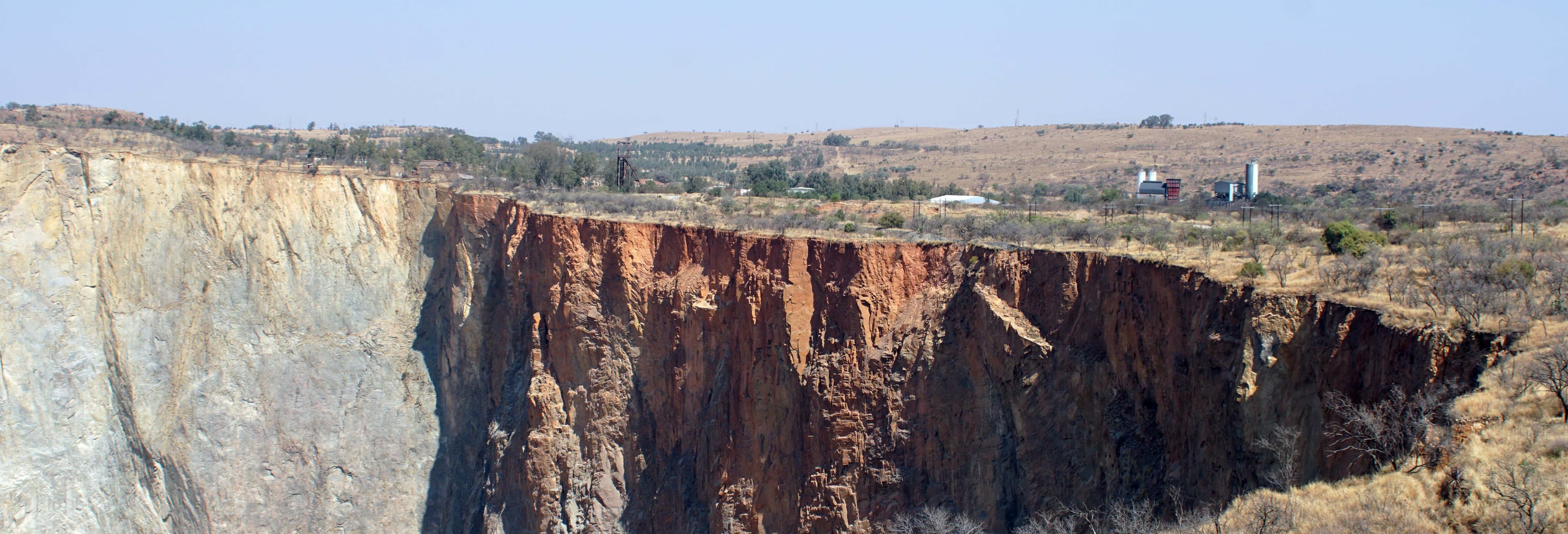 Cullinan Diamond Mine Tour Johannesburg: Sparkle & History