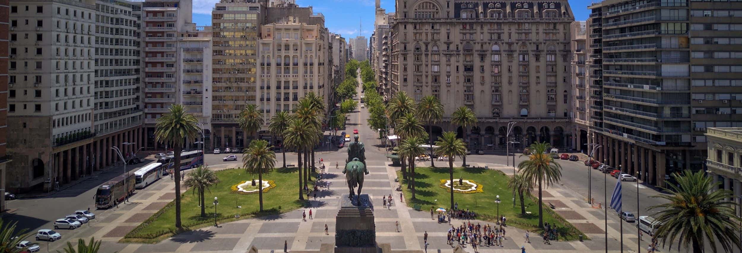 Compare Top Montevideo City Tours & Guides