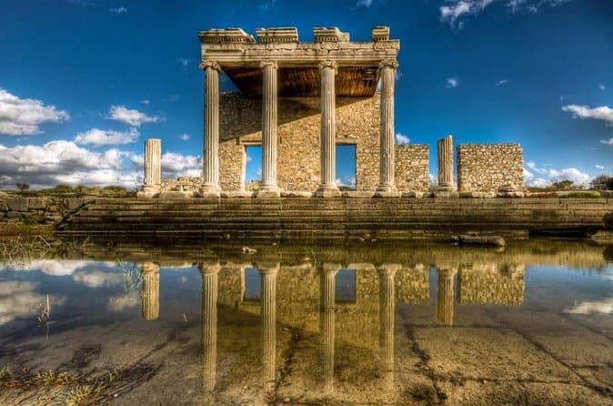 Ancient Ruins Day Trip: Priene Miletus Didyma