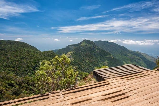 Best Kandy & Nuwara Eliya Tours from Negombo