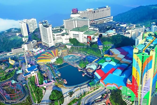 Private Transfers: Johor Bahru to Genting Highlands