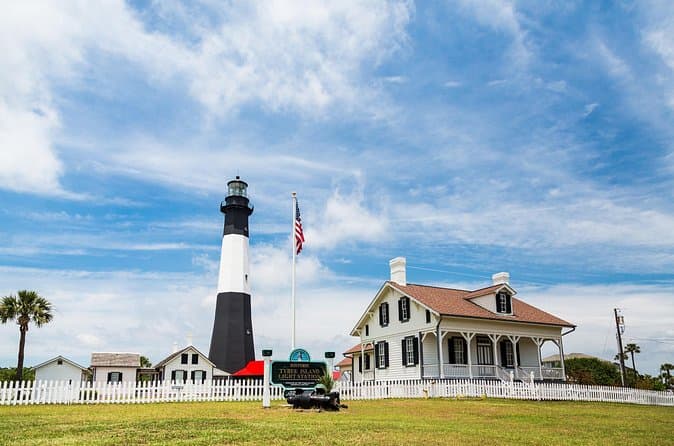 Book Top-Rated Savannah Dolphin Tours