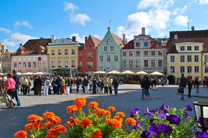 Best Baltic Highlights Tour: Explore Vilnius & Beyond