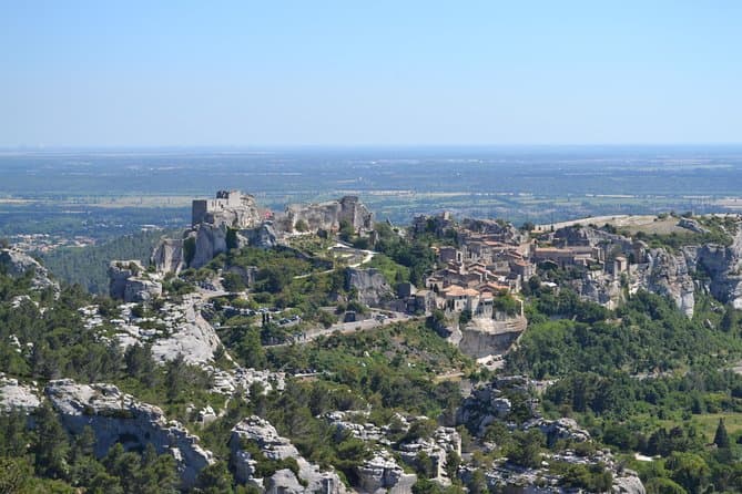 Best Provence Tour: Arles, Les Baux & Saint Remy