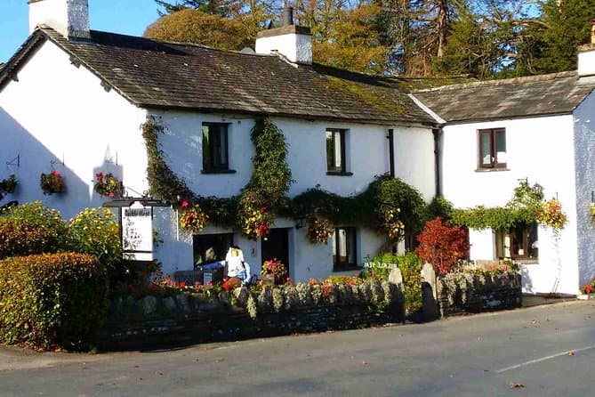 Beatrix Potter Lake District Tour: Windermere Adventures