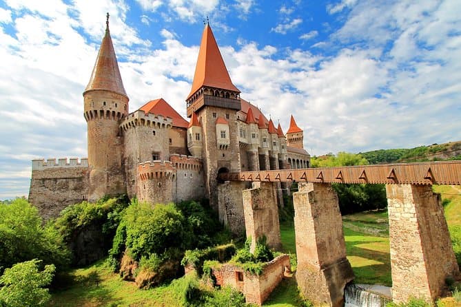 Best Szentendre Day Tours from Budapest