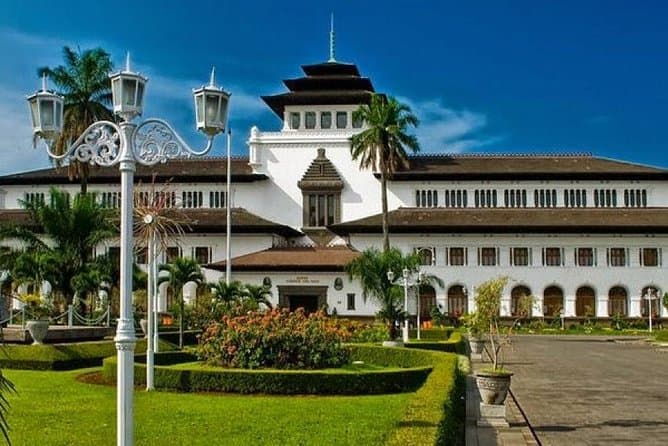 Bandung City Tour - Jakarta