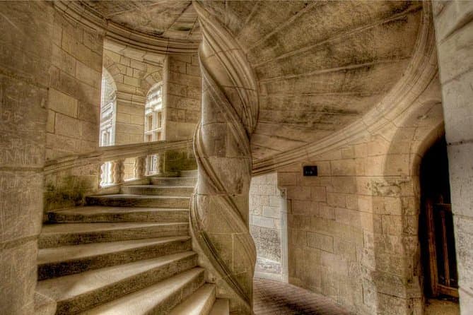 Loire Valley Castles Tour from Paris