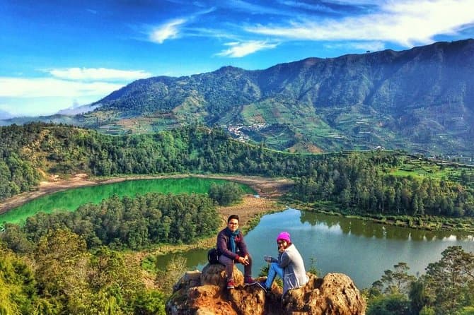 Dieng Plateau Tour