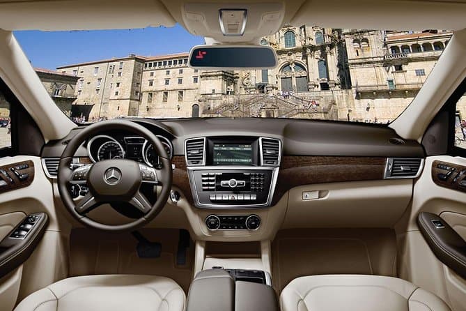 Reliable Private Transfers to Santiago de Compostela