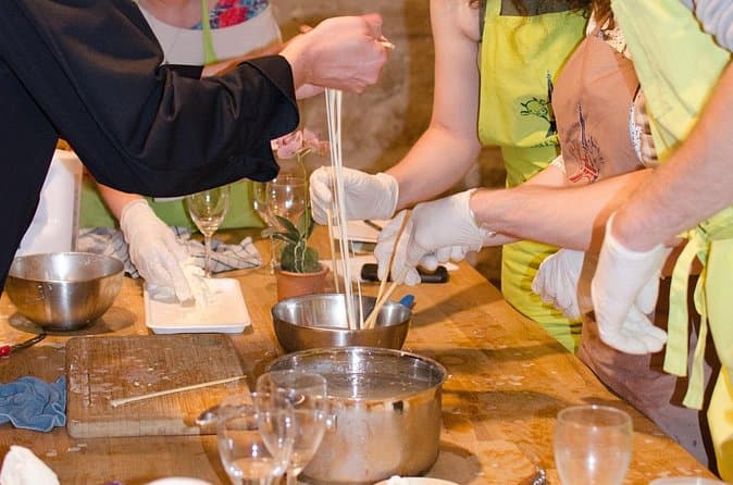 Paris Macaron Class: Emily-Inspired Baking
