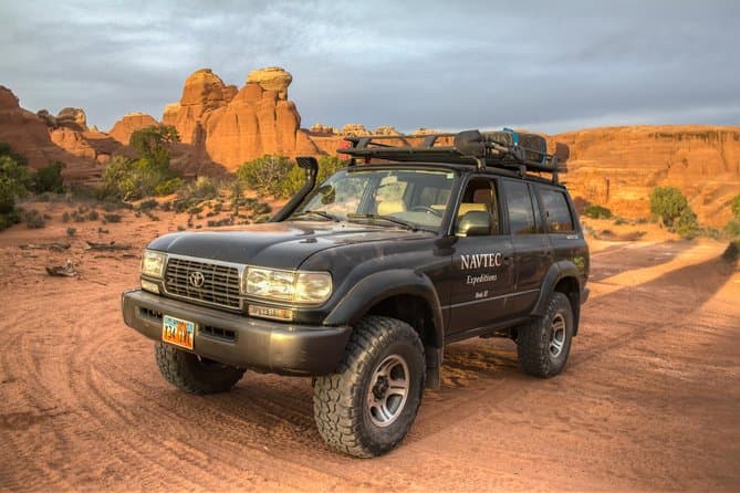 Compare Top-Rated Arches NP Experiences