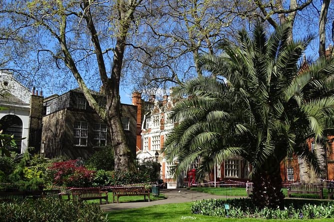 London Mayfair Haunted History Tours