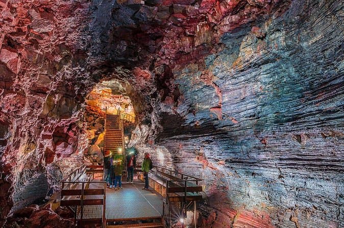 Raufarhólshellir Lava Tunnel: Reykjavik Day Trips