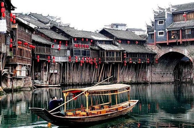 Zhangjiajie to Fenghuang Transfer