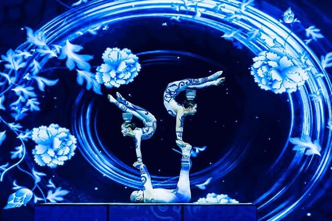 Spectacular Beijing Acrobatic Show: A Must-See Cultural Event