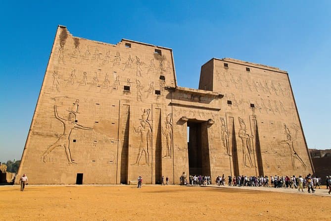 Edfu & Kom Ombo Temples Tour in Luxor Experience