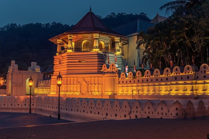 Trail Around Ceylon