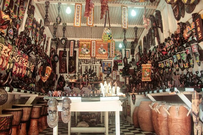 Accra Nightlife Tour