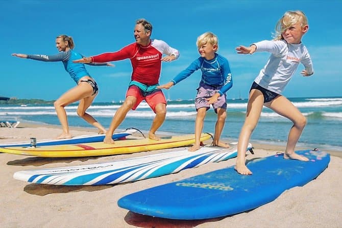 Best Tamarindo Surf Lessons: Catch Your First Wave