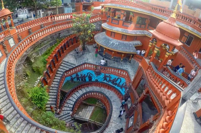 Best Aarati Experiences at Barahi Ghat