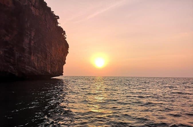 Best Maya Bay Sunset Cruises | Ko Phi Phi Don