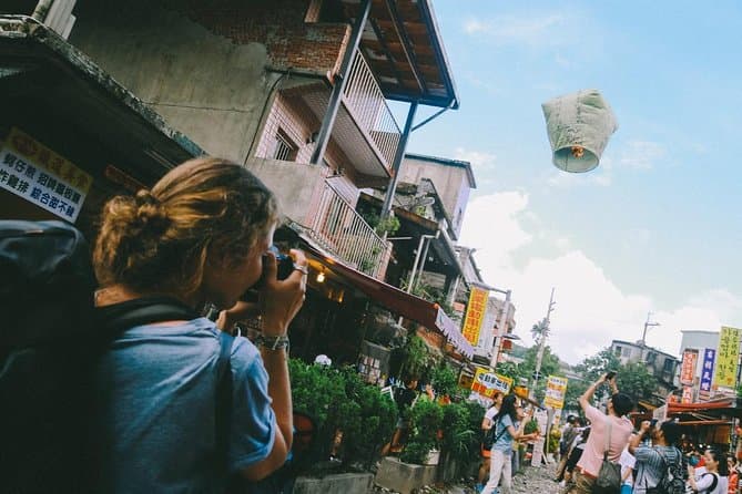 Best Jiufen Pingxi Lantern Tours Taipei