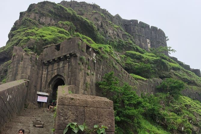 Best Sinhagad Fort Trekking & Heritage Tours in Pune