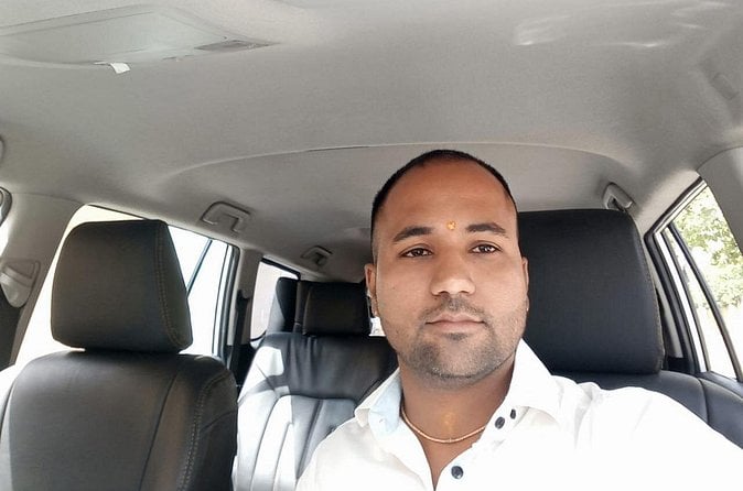 Udaipur Airport Transfer