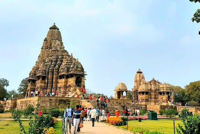 Explore UNESCO Heritage: Ultimate Khajuraho Temple Tour