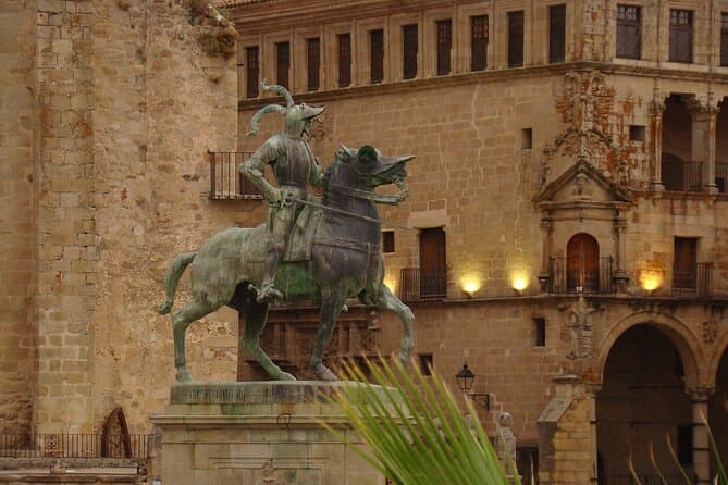 Chan Chan in Trujillo: UNESCO Ruins & Tours