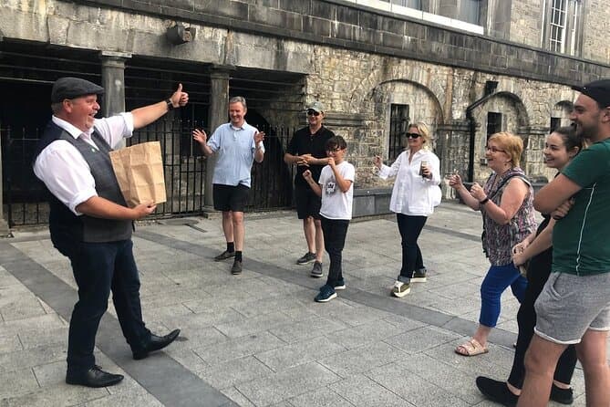 Explore Ancient History: Kilkenny Medieval Mile Walk