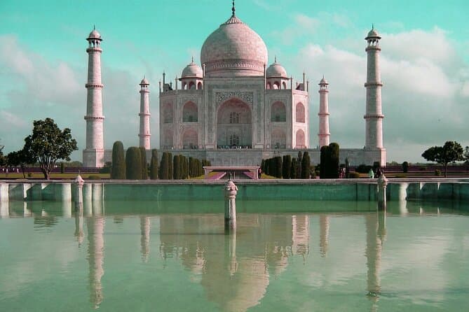 Mumbai to Taj Mahal Tour: Agra’s Timeless Wonders