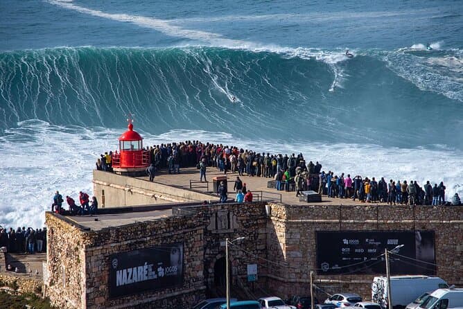 Private Day Trip: Fátima, Nazaré & Óbidos