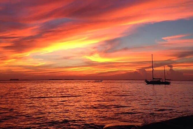 Best Isla Mujeres Sunset Cruise & Cancun Caribbean Tour