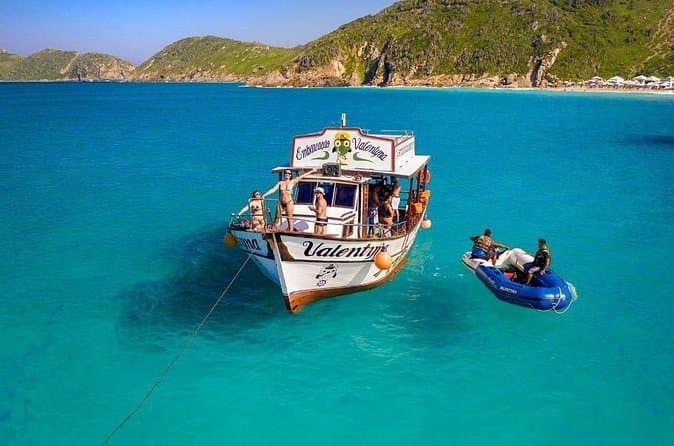 Compare Top Boat Tours in Arraial do Cabo