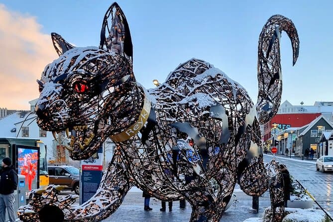 Unforgettable Reykjavik Cat Walking Tour Experience