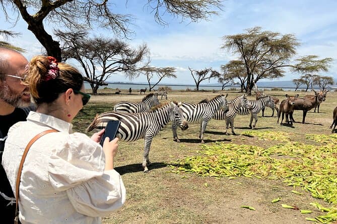 Walk With Wildlife: Crescent Island Safari