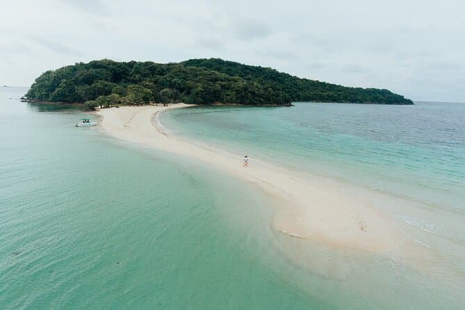 Coron Beaches & Islands Boat Tour