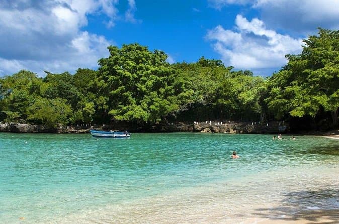 Explore Blue Dudu Lagoon Near Puerto Plata