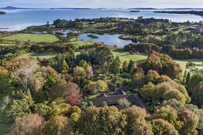 Unforgettable Auckland Nature & Wildlife Adventures