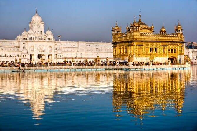 Golden Triangle to Bodh Gaya: Mahabodhi & Peace