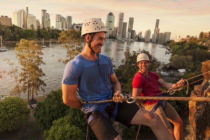 Kangaroo Point Cliffs Abseiling