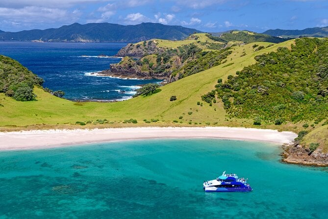 Bay of Islands Day Tour