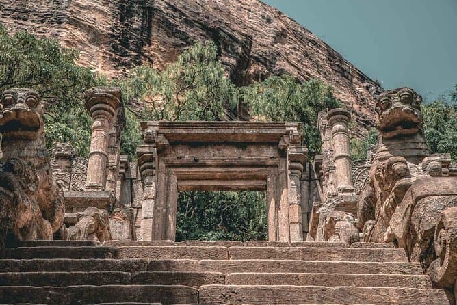 Best Ancient Capital Cities Tours from Colombo