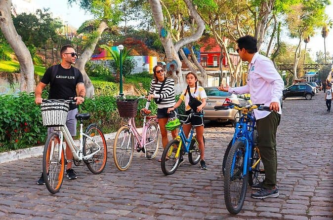 Top-Rated Lima Cycling Experiences