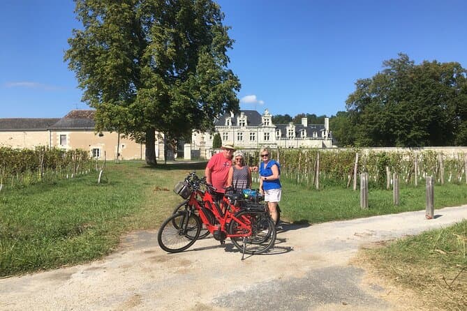 Explore Saumur: Authentic Guided Walking Tours