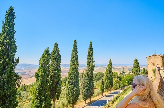Compare Best Val d'Orcia Wine Tours from Florence